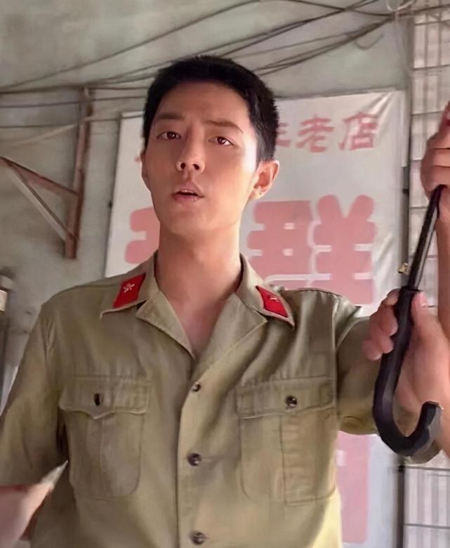 肖战《余生》刚定档,《王牌部队》排播便æ›å…‰ï¼Œå¯¹æ‰“还是蹭热度?